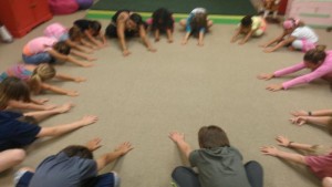 KIDS YOGA CIRCLE